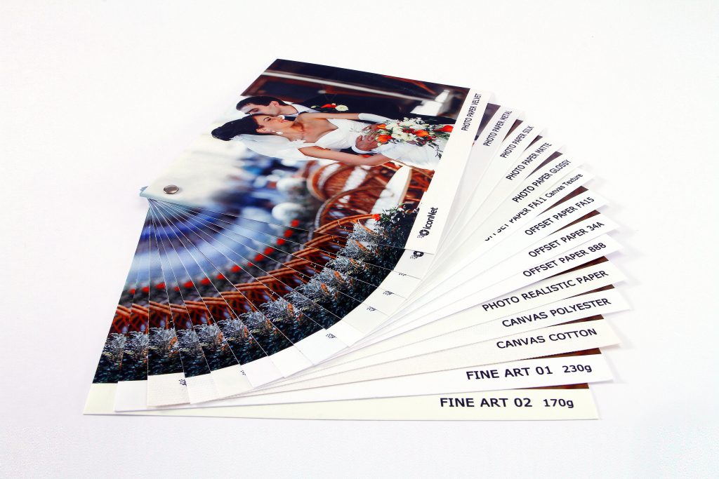 Papers with different weights and textures