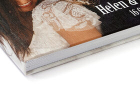 Πλαστικοποιημένη φωτογραφία με υφή καμβά